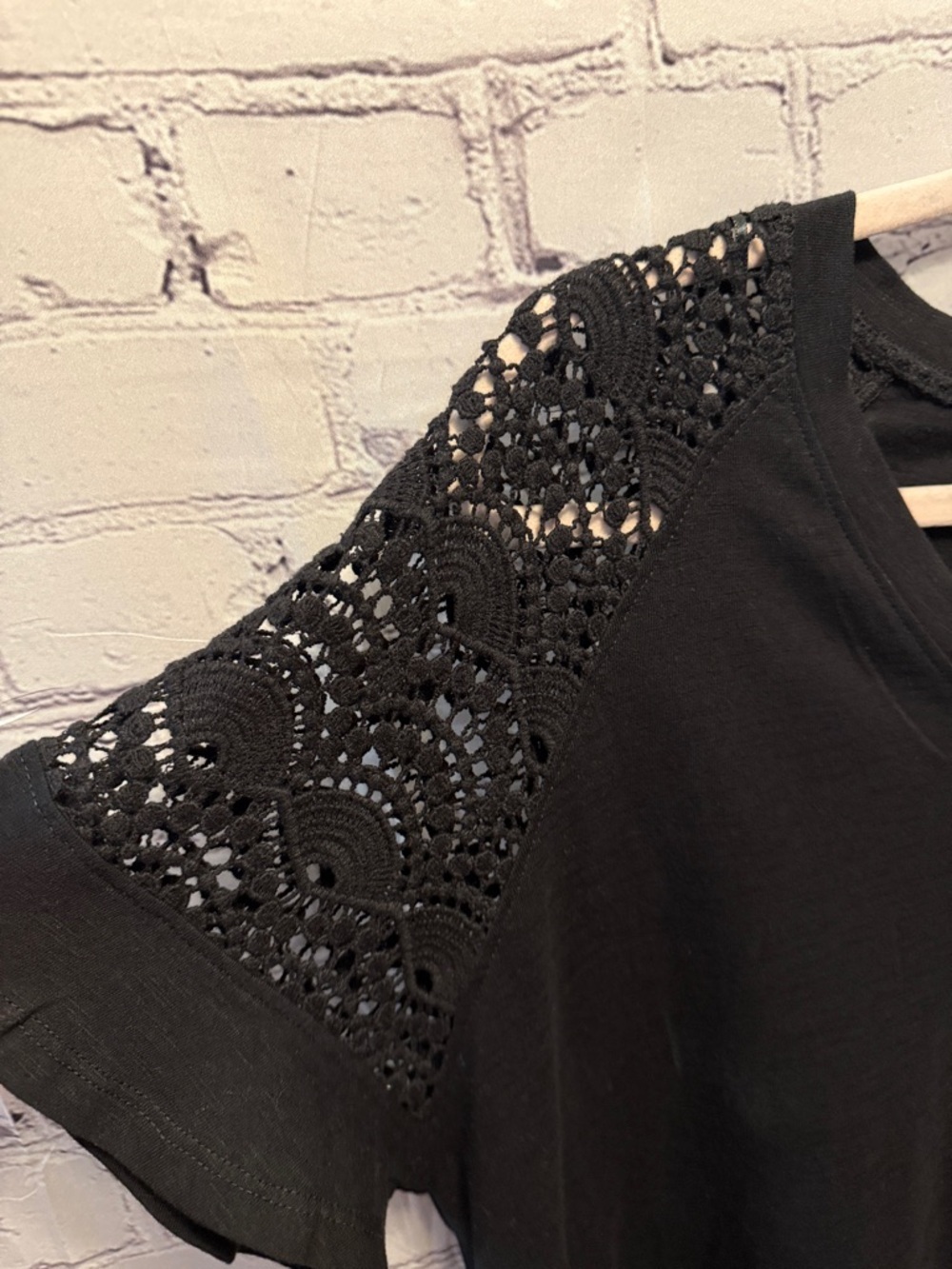 Grace Black V-Neck Short Sleeve Top with Crochet Shoulders - Picture 3 of 6